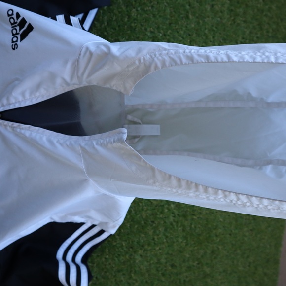 Adidas Windbreaker - Picture 3 of 8